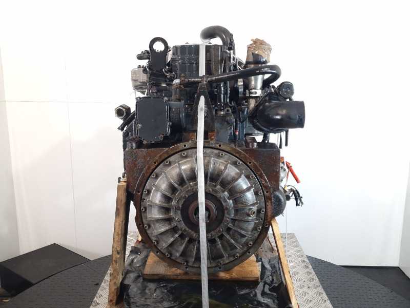 Iveco/Cummins F4HE9484A*J N45ENTX20 Engine (Industrial) - Motor - Ipari gép: 3 kép. Iveco/Cummins F4HE9484A*J N45ENTX20 Engine (Industrial) - Motor - Ipari gép: 3 kép.