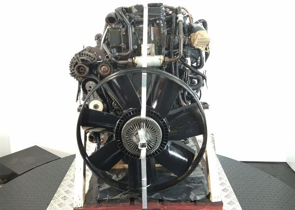 Iveco Tector 4ISB E3 F4AE0481A*C132 Engine (Truck) - Motor - Teherautó: 5 kép. Iveco Tector 4ISB E3 F4AE0481A*C132 Engine (Truck) - Motor - Teherautó: 5 kép.