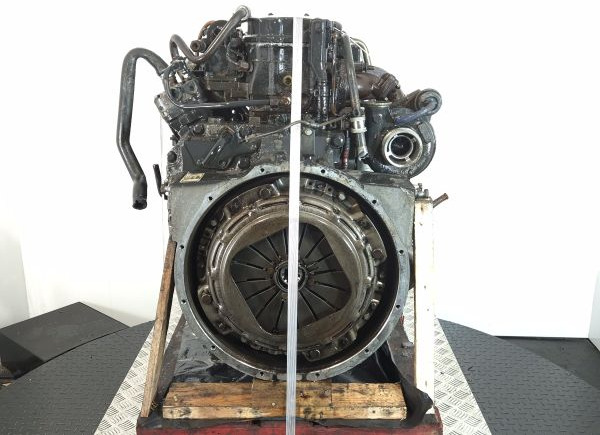 Iveco Tector 4ISB E3 F4AE0481A*C132 Engine (Truck) - Motor - Teherautó: 2 kép. Iveco Tector 4ISB E3 F4AE0481A*C132 Engine (Truck) - Motor - Teherautó: 2 kép.