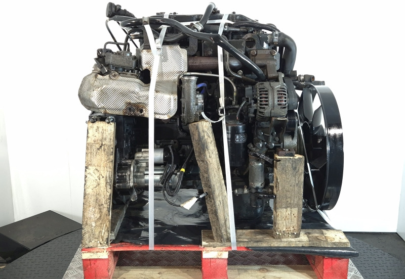 Iveco Tector 5 F4AFE411B*C007 Engine (Truck) - Motor - Teherautó: 4 kép. Iveco Tector 5 F4AFE411B*C007 Engine (Truck) - Motor - Teherautó: 4 kép.