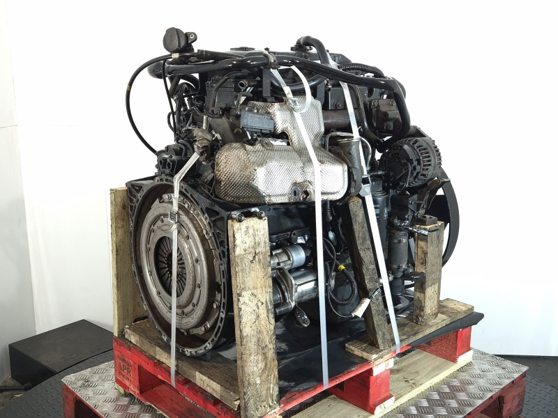 Iveco Tector 5 F4AFE411B*C007 Engine (Truck) - Motor - Teherautó: 1 kép. Iveco Tector 5 F4AFE411B*C007 Engine (Truck) - Motor - Teherautó: 1 kép.