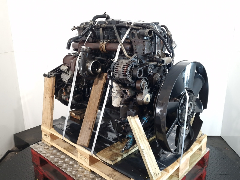 Iveco Tector 7 F4AFE611E*C006 Engine (Truck) - Motor - Teherautó: 4 kép. Iveco Tector 7 F4AFE611E*C006 Engine (Truck) - Motor - Teherautó: 4 kép.