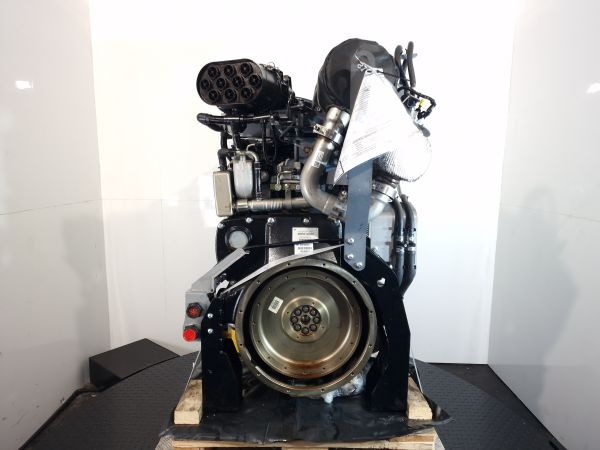 JCB 444 TA4-93 L2A Engine (Plant) - Motor - Építőipari gépek: 2 kép. JCB 444 TA4-93 L2A Engine (Plant) - Motor - Építőipari gépek: 2 kép.