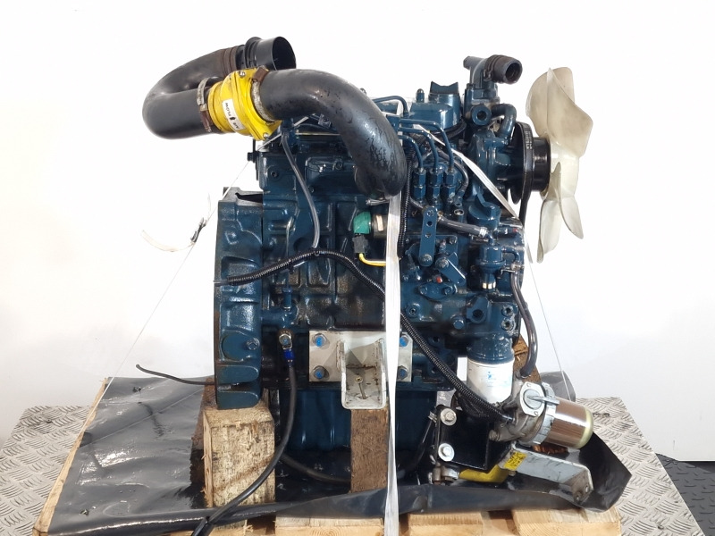 Kubota D1005 Engine (Industrial) - Motor - Ipari gép: 4 kép. Kubota D1005 Engine (Industrial) - Motor - Ipari gép: 4 kép.