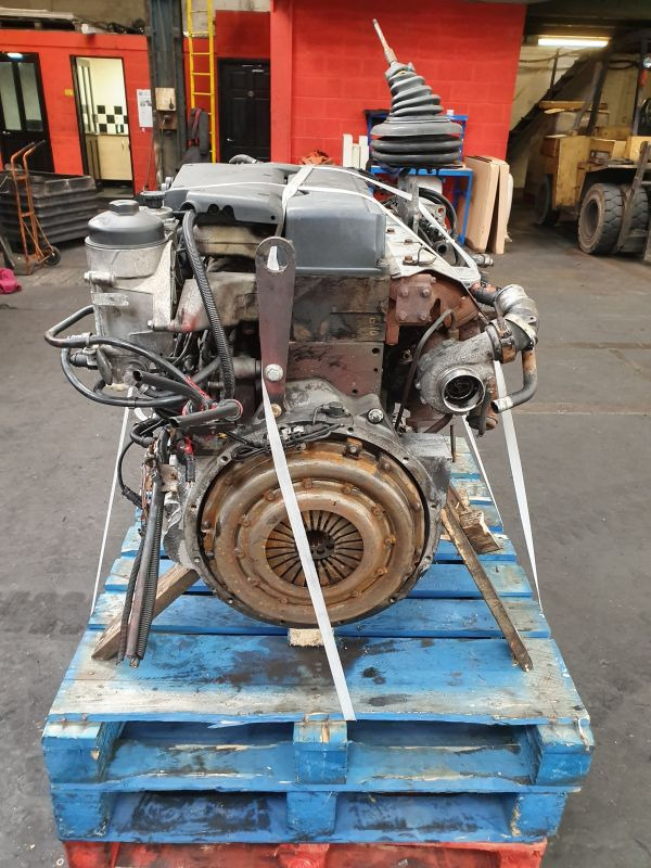 MAN D0834 LFL41 - Motor - Teherautó: 3 kép. MAN D0834 LFL41 - Motor - Teherautó: 3 kép.