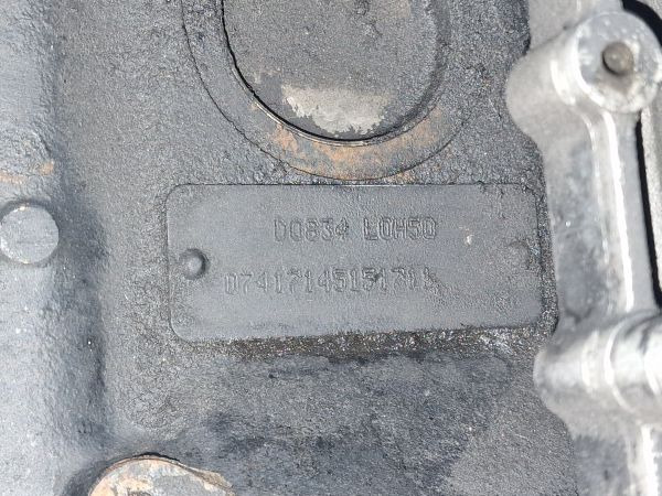 MAN D0834 LOH50 Engine (Truck) - Motor - Teherautó: 2 kép. MAN D0834 LOH50 Engine (Truck) - Motor - Teherautó: 2 kép.