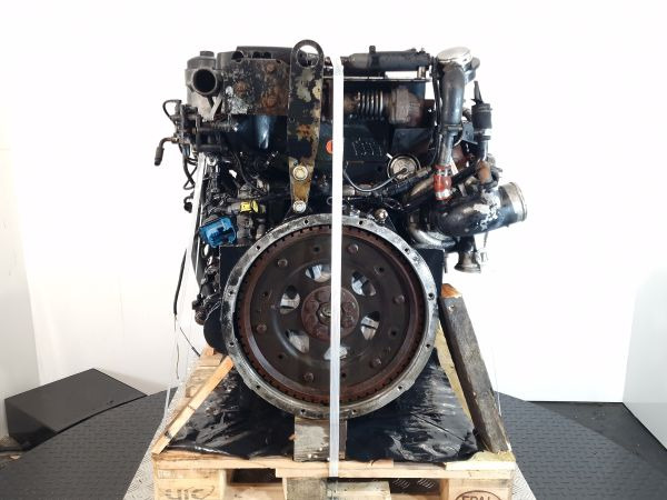 MAN D0834 LOH50 Engine (Truck) - Motor - Teherautó: 3 kép. MAN D0834 LOH50 Engine (Truck) - Motor - Teherautó: 3 kép.