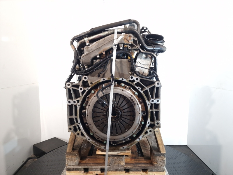 MAN D2676 LF22 Engine (Truck) - Motor - Teherautó: 2 kép. MAN D2676 LF22 Engine (Truck) - Motor - Teherautó: 2 kép.