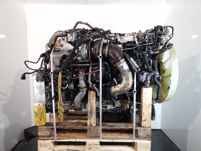MAN D2676 LF45 Engine (Truck) - Motor - Teherautó: 4 kép. MAN D2676 LF45 Engine (Truck) - Motor - Teherautó: 4 kép.
