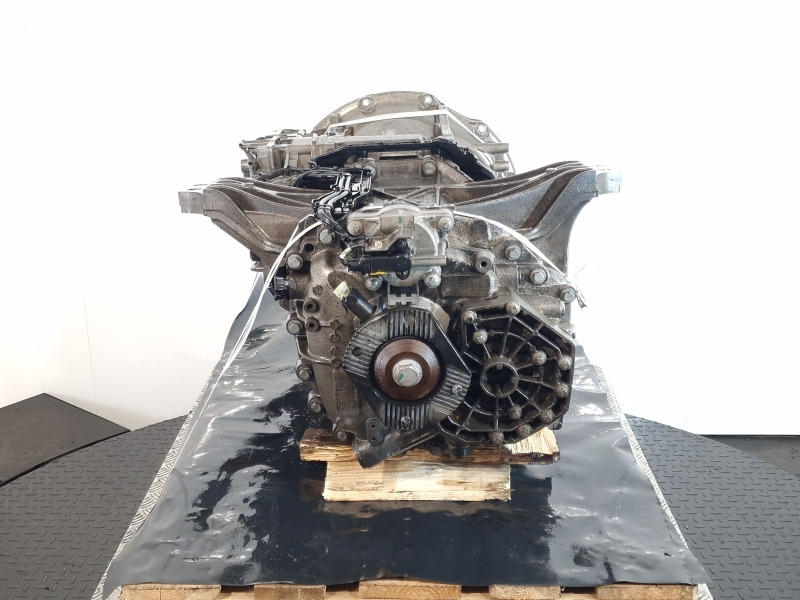 Mercedes Benz G211-12 Gearbox - Sebességváltó: 5 kép. Mercedes Benz G211-12 Gearbox - Sebességváltó: 5 kép.