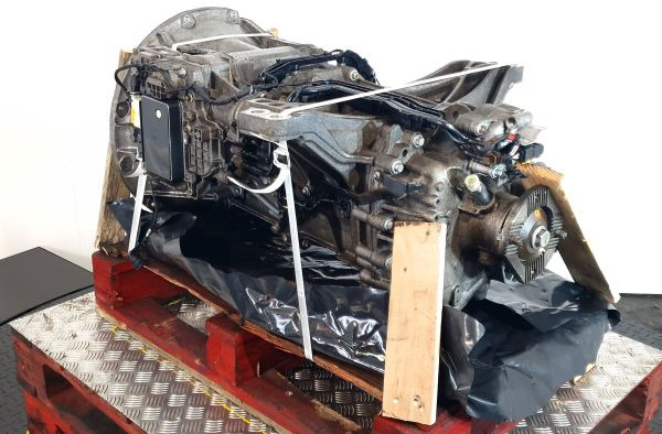 Mercedes Benz G211-12 Gearbox - Sebességváltó: 4 kép. Mercedes Benz G211-12 Gearbox - Sebességváltó: 4 kép.