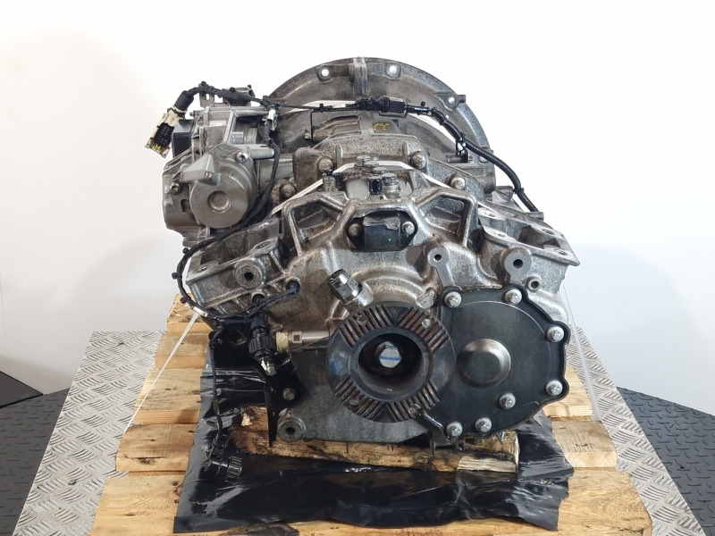 Mercedes Benz G71-6 Gearbox - Sebességváltó: 5 kép. Mercedes Benz G71-6 Gearbox - Sebességváltó: 5 kép.