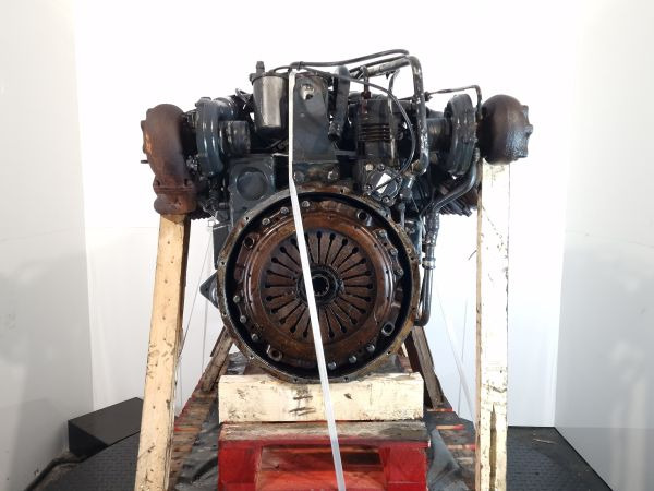 Mercedes Benz OM442LA.VI/2 Engine (Truck) - Motor - Teherautó: 3 kép. Mercedes Benz OM442LA.VI/2 Engine (Truck) - Motor - Teherautó: 3 kép.