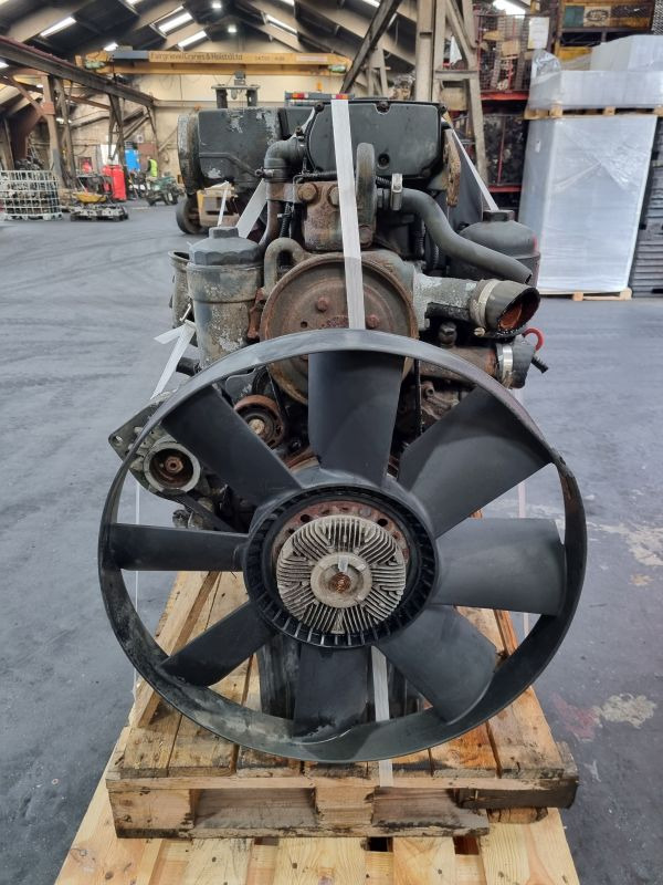Mercedes Benz OM904LA.II/1-02 Non Adblue Engine (Truck) - Motor - Teherautó: 5 kép. Mercedes Benz OM904LA.II/1-02 Non Adblue Engine (Truck) - Motor - Teherautó: 5 kép.