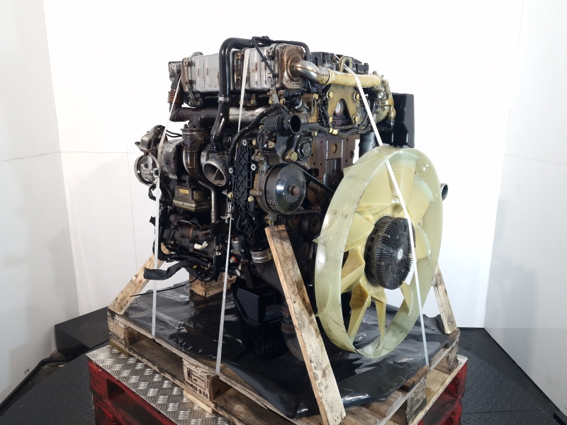 Mercedes Benz OM934LA.6-3-00 Engine (Truck) - Motor - Teherautó: 4 kép. Mercedes Benz OM934LA.6-3-00 Engine (Truck) - Motor - Teherautó: 4 kép.