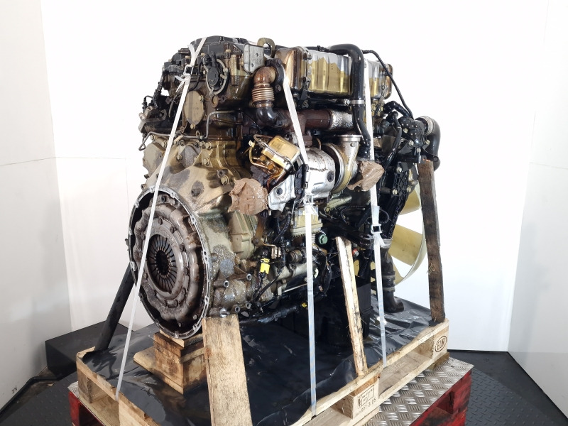 Mercedes Benz OM934LA.6-4-00 Engine (Truck) - Motor - Teherautó: 1 kép. Mercedes Benz OM934LA.6-4-00 Engine (Truck) - Motor - Teherautó: 1 kép.