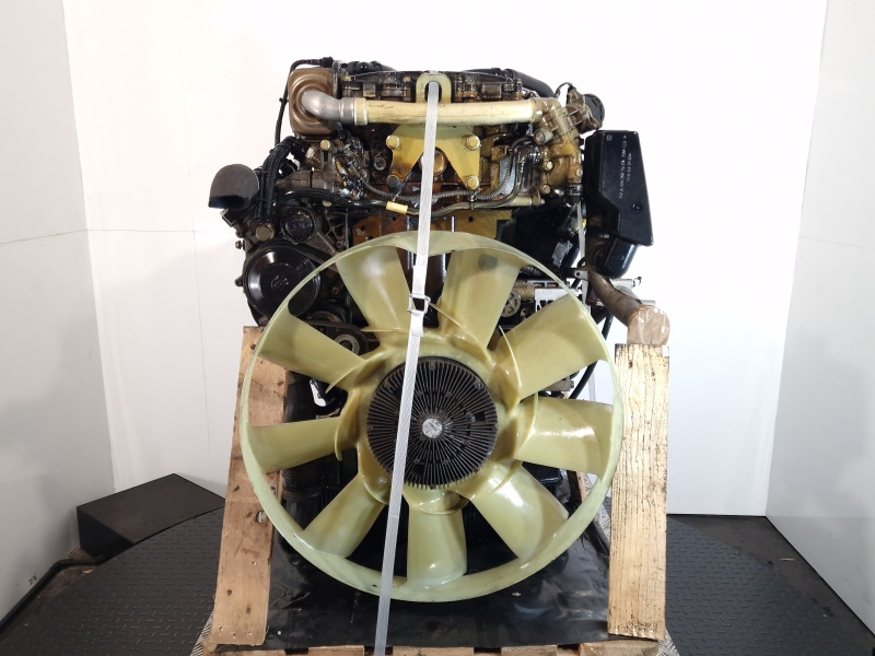 Mercedes Benz OM934LA.6-8-00 Engine (Truck) - Motor - Teherautó: 5 kép. Mercedes Benz OM934LA.6-8-00 Engine (Truck) - Motor - Teherautó: 5 kép.