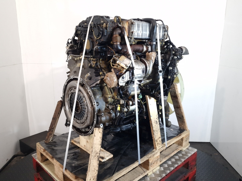 Mercedes Benz OM934LA.6-8-00 Engine (Truck) - Motor - Teherautó: 1 kép. Mercedes Benz OM934LA.6-8-00 Engine (Truck) - Motor - Teherautó: 1 kép.