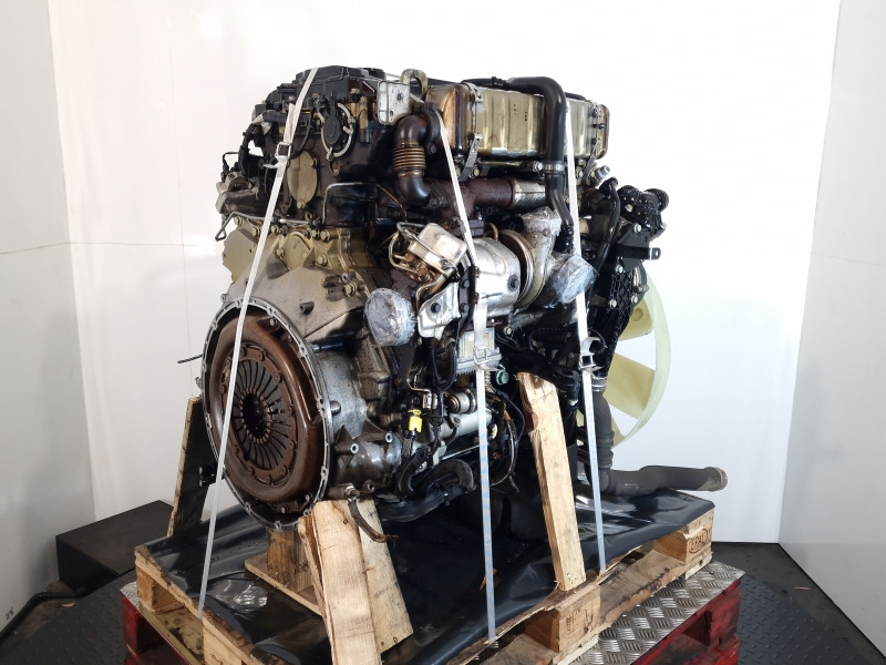 Mercedes Benz OM934LA.6-8-00 Engine (Truck) - Motor - Teherautó: 1 kép. Mercedes Benz OM934LA.6-8-00 Engine (Truck) - Motor - Teherautó: 1 kép.