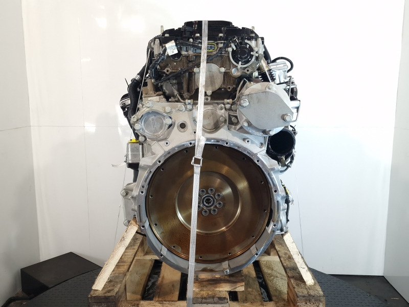 Mercedes Benz OM936LA.E5-2 E9H01 Twin Turbo Engine (Industrial) 935.916 - Motor - Ipari gép: 2 kép. Mercedes Benz OM936LA.E5-2 E9H01 Twin Turbo Engine (Industrial) 935.916 - Motor - Ipari gép: 2 kép.