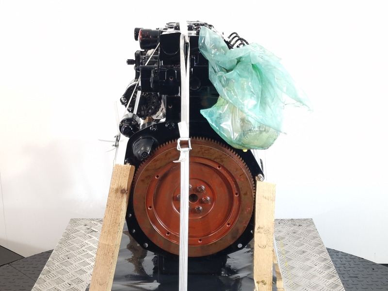 Perkins 404D-22 Engine (JCB Plant) - Motor - Építőipari gépek: 3 kép. Perkins 404D-22 Engine (JCB Plant) - Motor - Építőipari gépek: 3 kép.