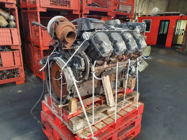 Scania DC1602 - Motor - Teherautó: 1 kép. Scania DC1602 - Motor - Teherautó: 1 kép.