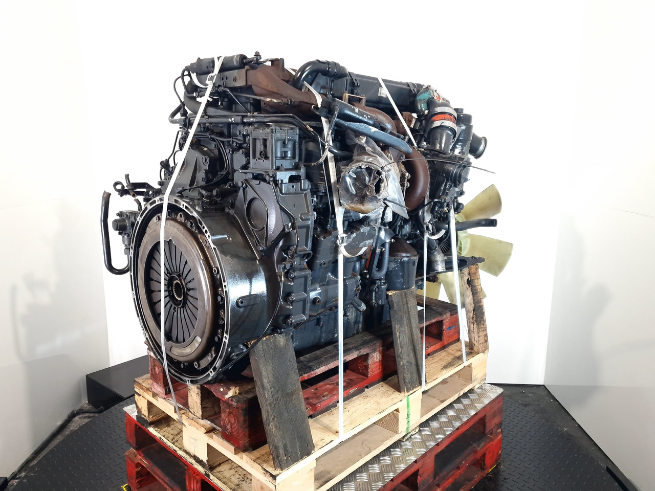 Scania DC938 L01 Engine (Truck) - Motor - Teherautó: 2 kép. Scania DC938 L01 Engine (Truck) - Motor - Teherautó: 2 kép.