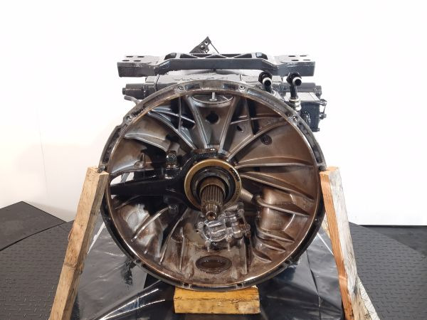 Scania GRS905 Gearbox - Sebességváltó: 4 kép. Scania GRS905 Gearbox - Sebességváltó: 4 kép.