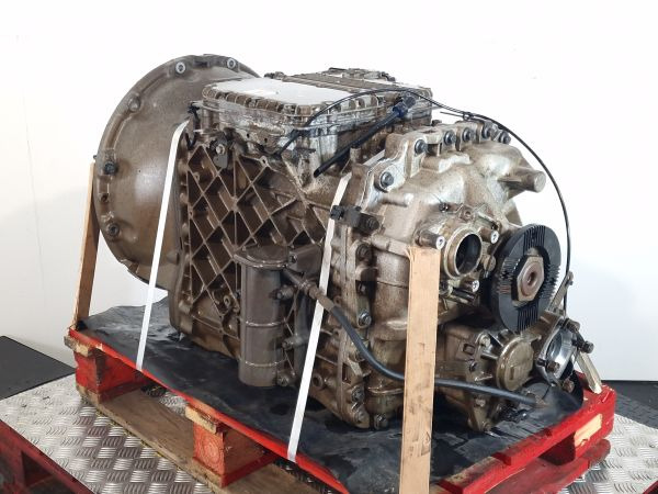 Volvo AT2612F Gearbox - Sebességváltó: 4 kép. Volvo AT2612F Gearbox - Sebességváltó: 4 kép.