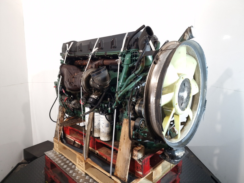 Volvo  D11C450-EU V Engine (Truck) - Motor - Teherautó: 4 kép. Volvo  D11C450-EU V Engine (Truck) - Motor - Teherautó: 4 kép.