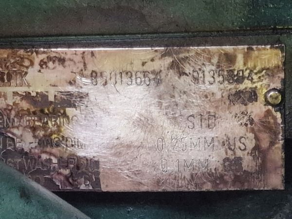 Volvo D11K410V EUVI Engine (Truck) - Motor - Teherautó: 2 kép. Volvo D11K410V EUVI Engine (Truck) - Motor - Teherautó: 2 kép.