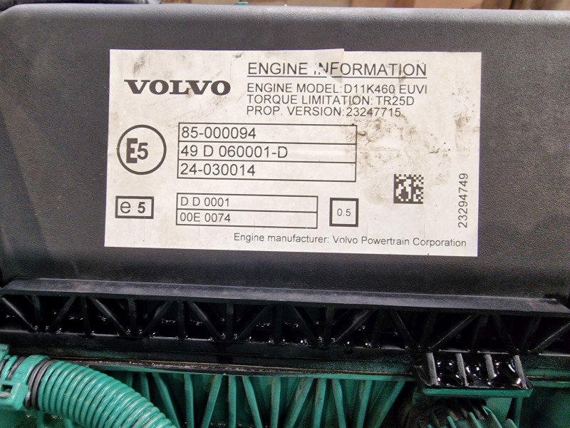 Volvo D11K460 EUVI Engine (Truck) - Motor - Teherautó: 3 kép. Volvo D11K460 EUVI Engine (Truck) - Motor - Teherautó: 3 kép.