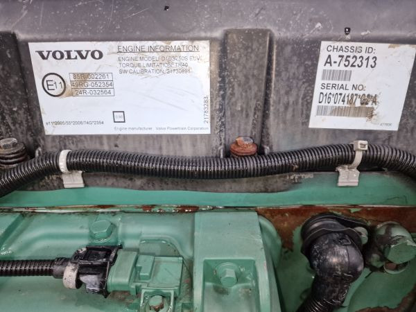 Volvo  D16G750S EURO 5  Engine (Truck) - Motor - Teherautó: 2 kép. Volvo  D16G750S EURO 5  Engine (Truck) - Motor - Teherautó: 2 kép.