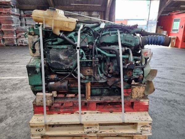 Volvo D6B Engine (Truck) - Motor - Teherautó: 3 kép. Volvo D6B Engine (Truck) - Motor - Teherautó: 3 kép.