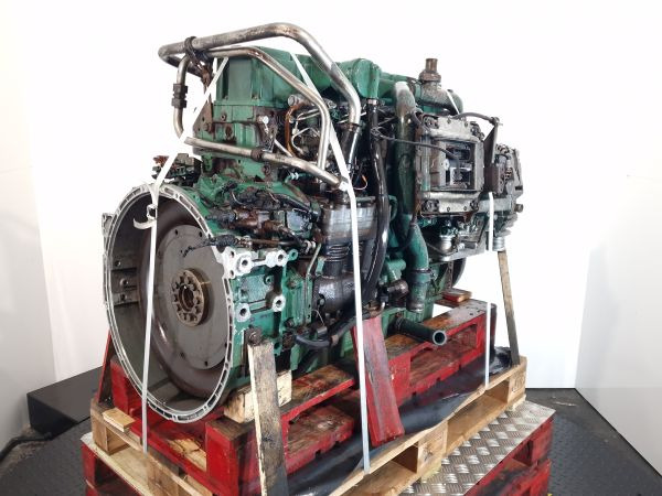 Volvo D7E 290-EC06 Bus Spec Engine (Truck) - Motor: 1 kép. Volvo D7E 290-EC06 Bus Spec Engine (Truck) - Motor: 1 kép.
