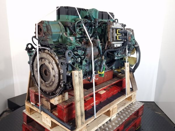 Volvo D7F 240 EUV Truck Spec PTO Engine (Truck) - Motor - Teherautó: 4 kép. Volvo D7F 240 EUV Truck Spec PTO Engine (Truck) - Motor - Teherautó: 4 kép.