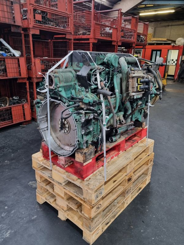 Volvo D7F 300-EUV Engine (Truck) - Motor - Teherautó: 1 kép. Volvo D7F 300-EUV Engine (Truck) - Motor - Teherautó: 1 kép.
