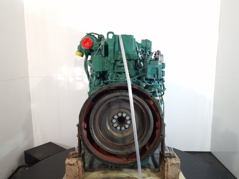 Volvo D8J Genuine Reconditioned Engine (Plant) - Motor - Építőipari gépek: 2 kép. Volvo D8J Genuine Reconditioned Engine (Plant) - Motor - Építőipari gépek: 2 kép.
