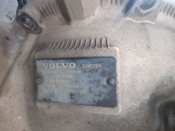 Volvo VT2814B Gearbox - Sebességváltó: 2 kép. Volvo VT2814B Gearbox - Sebességváltó: 2 kép.