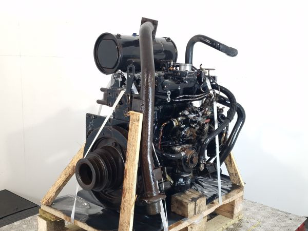 Yanmar 4TNE88-RCC1 Engine (Plant) - Motor - Építőipari gépek: 1 kép. Yanmar 4TNE88-RCC1 Engine (Plant) - Motor - Építőipari gépek: 1 kép.