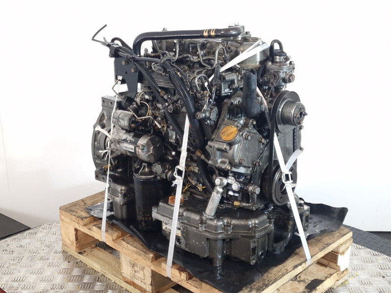 Yanmar / Thermo King 4TNE86/TK486E Engine (Plant) - Motor - Építőipari gépek: 4 kép. Yanmar / Thermo King 4TNE86/TK486E Engine (Plant) - Motor - Építőipari gépek: 4 kép.