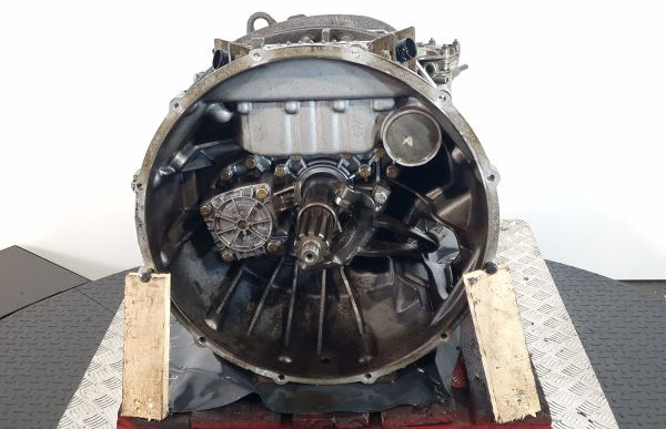 ZF 12AS1420TD Gearbox - Sebességváltó: 2 kép. ZF 12AS1420TD Gearbox - Sebességváltó: 2 kép.