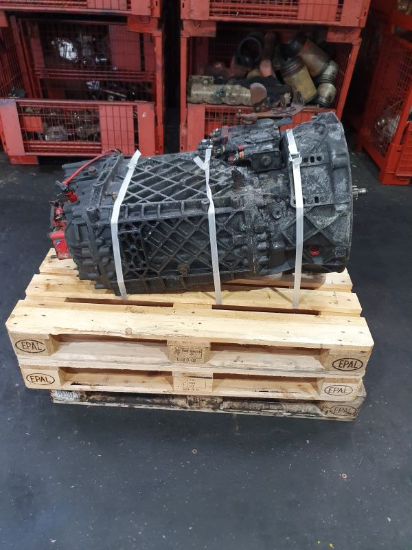 ZF 16S 2220 TD - Sebességváltó: 4 kép. ZF 16S 2220 TD - Sebességváltó: 4 kép.