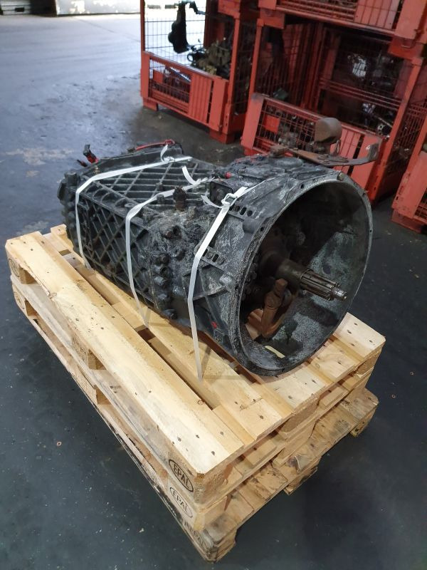 ZF 16S 2220 TD - Sebességváltó: 5 kép. ZF 16S 2220 TD - Sebességváltó: 5 kép.