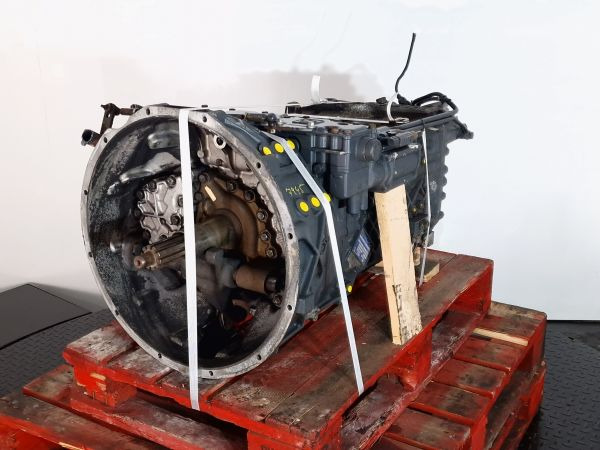 ZF 16S2320TD Gearbox - Sebességváltó: 1 kép. ZF 16S2320TD Gearbox - Sebességváltó: 1 kép.
