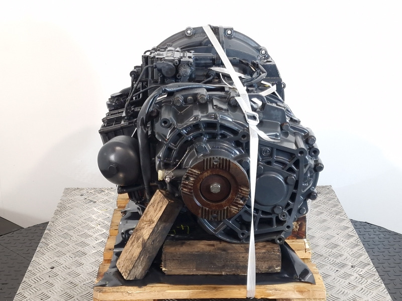 ZF Astronic Lite 6AS1000TO DAF Spec Gearbox - Sebességváltó: 5 kép. ZF Astronic Lite 6AS1000TO DAF Spec Gearbox - Sebességváltó: 5 kép.