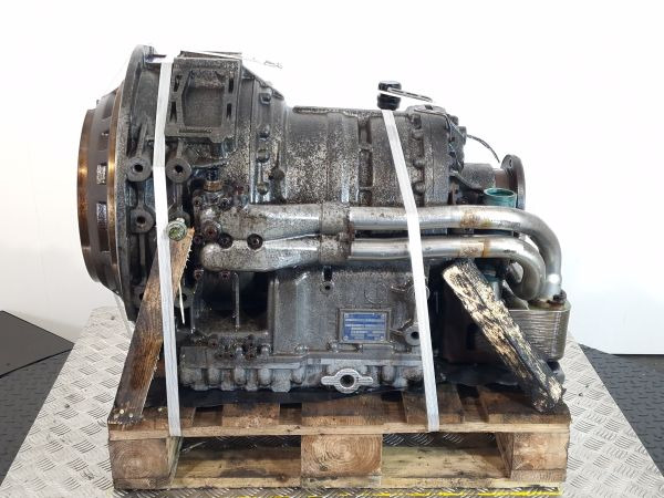 ZF Ecomat 4 6HP554C Gearbox - Sebességváltó: 4 kép. ZF Ecomat 4 6HP554C Gearbox - Sebességváltó: 4 kép.