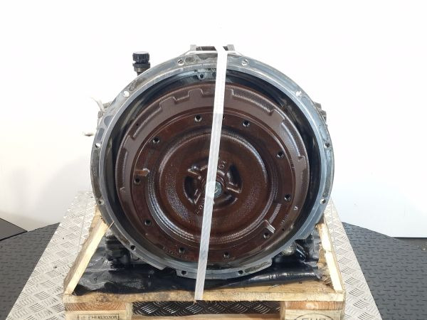 ZF Ecomat 4 6HP554C Gearbox - Sebességváltó: 2 kép. ZF Ecomat 4 6HP554C Gearbox - Sebességváltó: 2 kép.