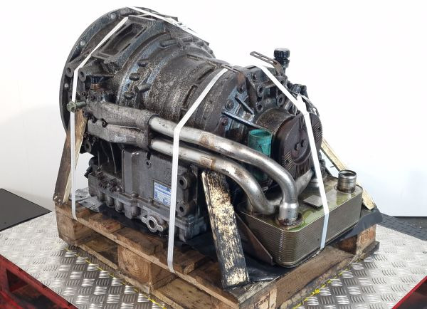 ZF Ecomat 4 6HP554C Gearbox - Sebességváltó: 5 kép. ZF Ecomat 4 6HP554C Gearbox - Sebességváltó: 5 kép.