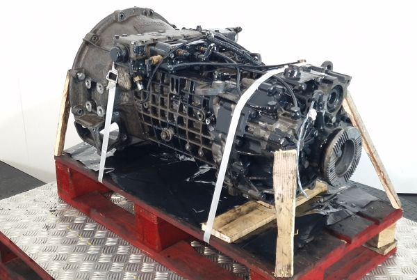 ZF Ecomid 9S1310 TO Gearbox - Sebességváltó: 5 kép. ZF Ecomid 9S1310 TO Gearbox - Sebességváltó: 5 kép.